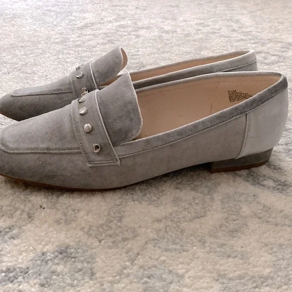 NEW Nine West velvet loafers - Picture 5 of 6